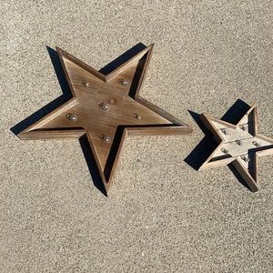 Farmhouse a Style light up stars